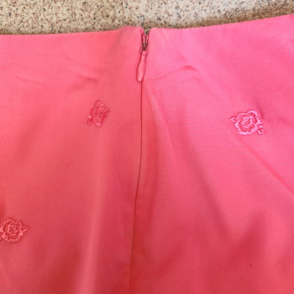 Petite Sophisticate Crops Fully Lined Side Zipper Pedal Pushers - Picture 3 of 9